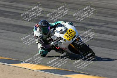 media/Mar-21-2025-CVMA Friday Practice (Fri) [[30cd4fe323]]/3-Racer 2/Session 2 (Bowl)/